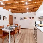 Central Apt * Венеция
