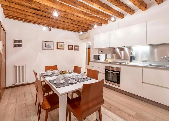 Central Apt Апартаменты