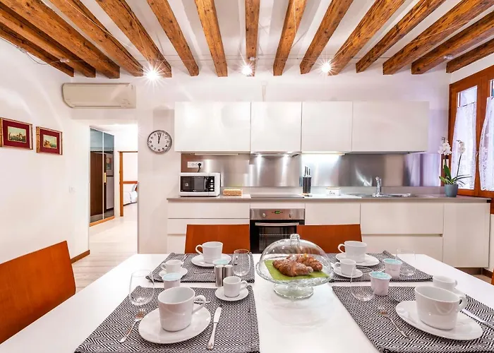 Central Apt Венеция